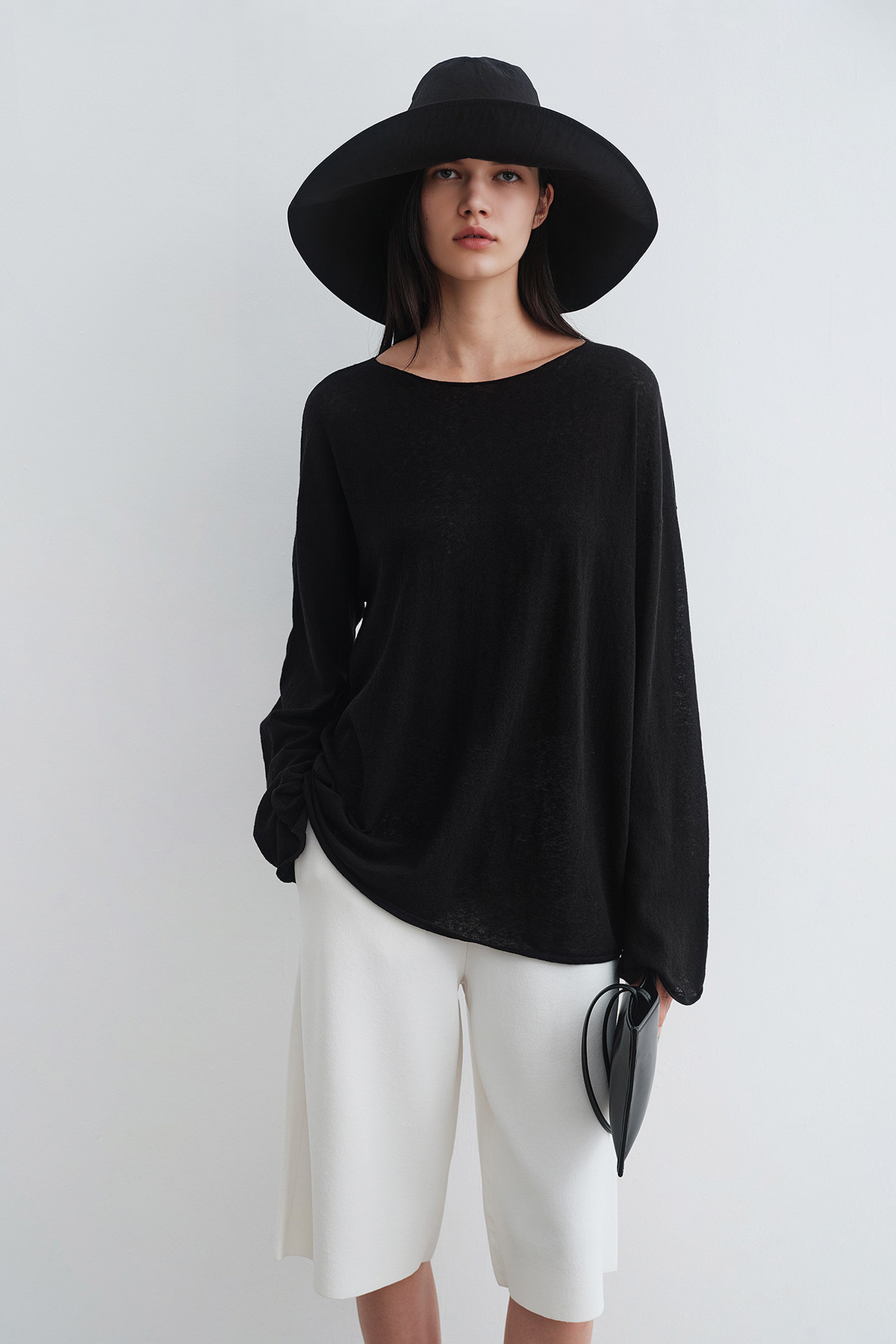 Oversized Linen Long Sleeve Crewneck T-Shirt