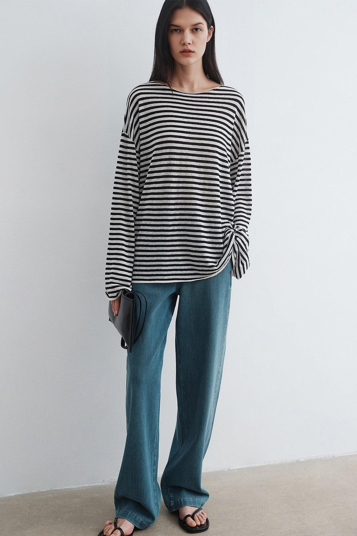 Oversized Linen Long Sleeve Crewneck T-Shirt