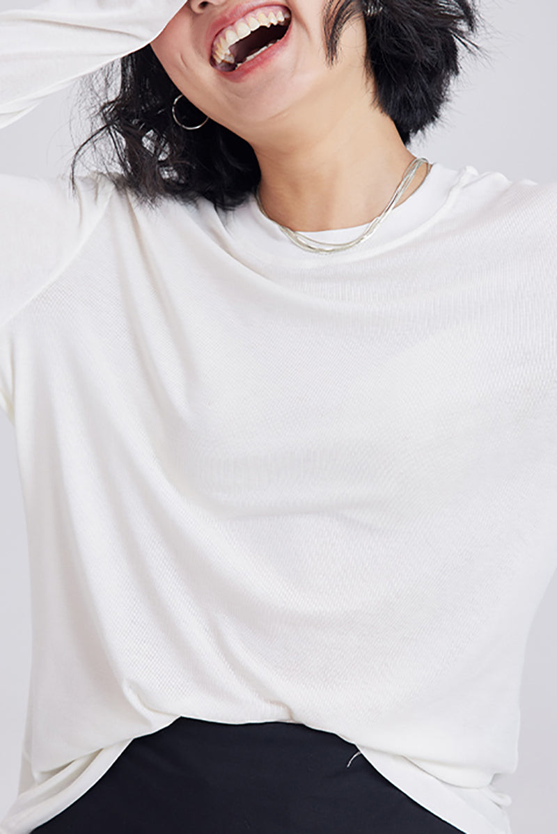 Relaxed Fit Lyocell-Silk Long-Sleeve Crewneck T-Shirt