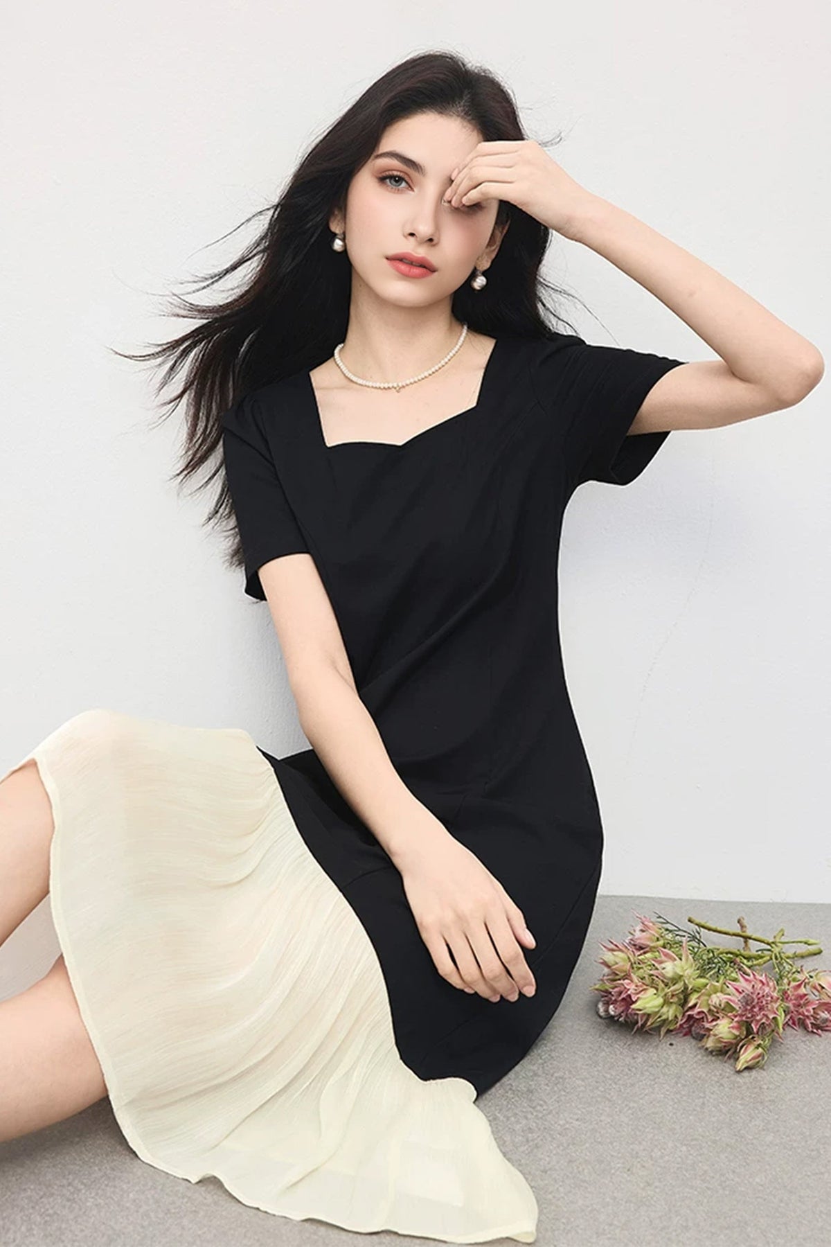 Short-Sleeve Sweetheart-Neck A-Line Midi Dress