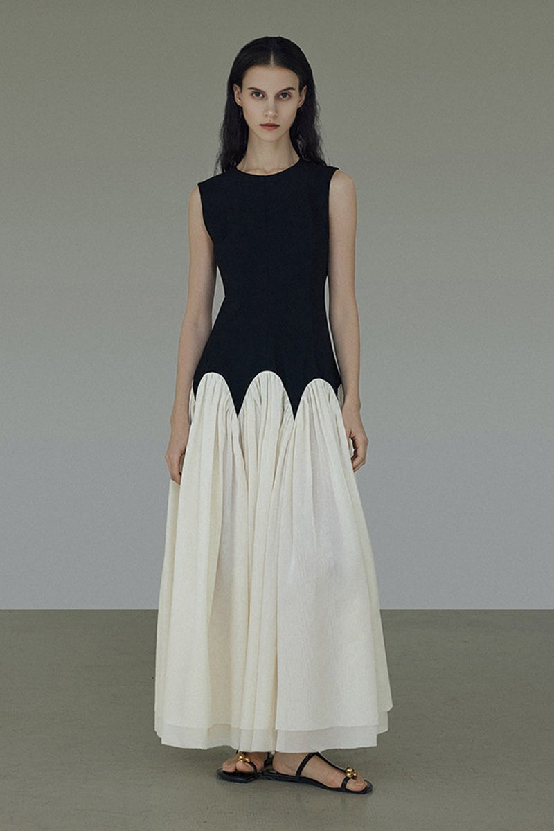 Sleeveless Scalloped Waist Colorblock Maxi Dress