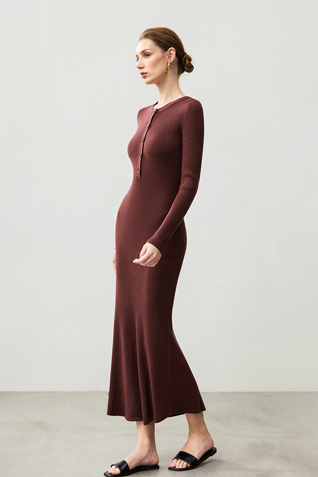Soft Ribbed Long Sleeve Crewneck Maxi Sweater Dress