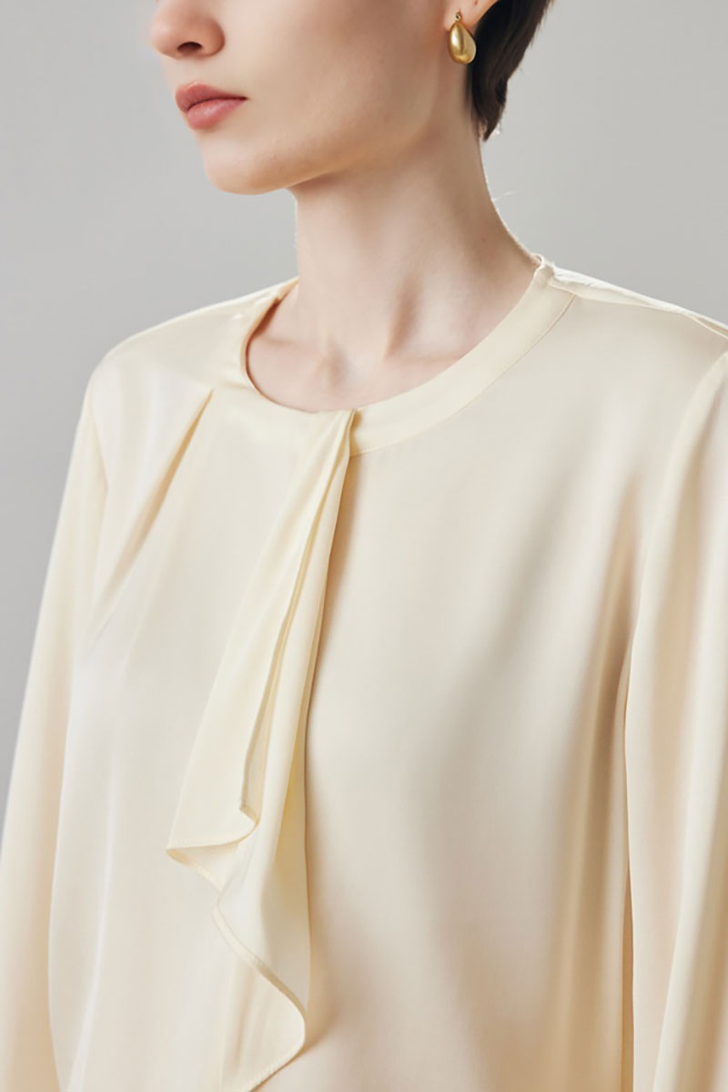 Stretch Silk Long-Sleeve Crewneck Ribbon Blouse