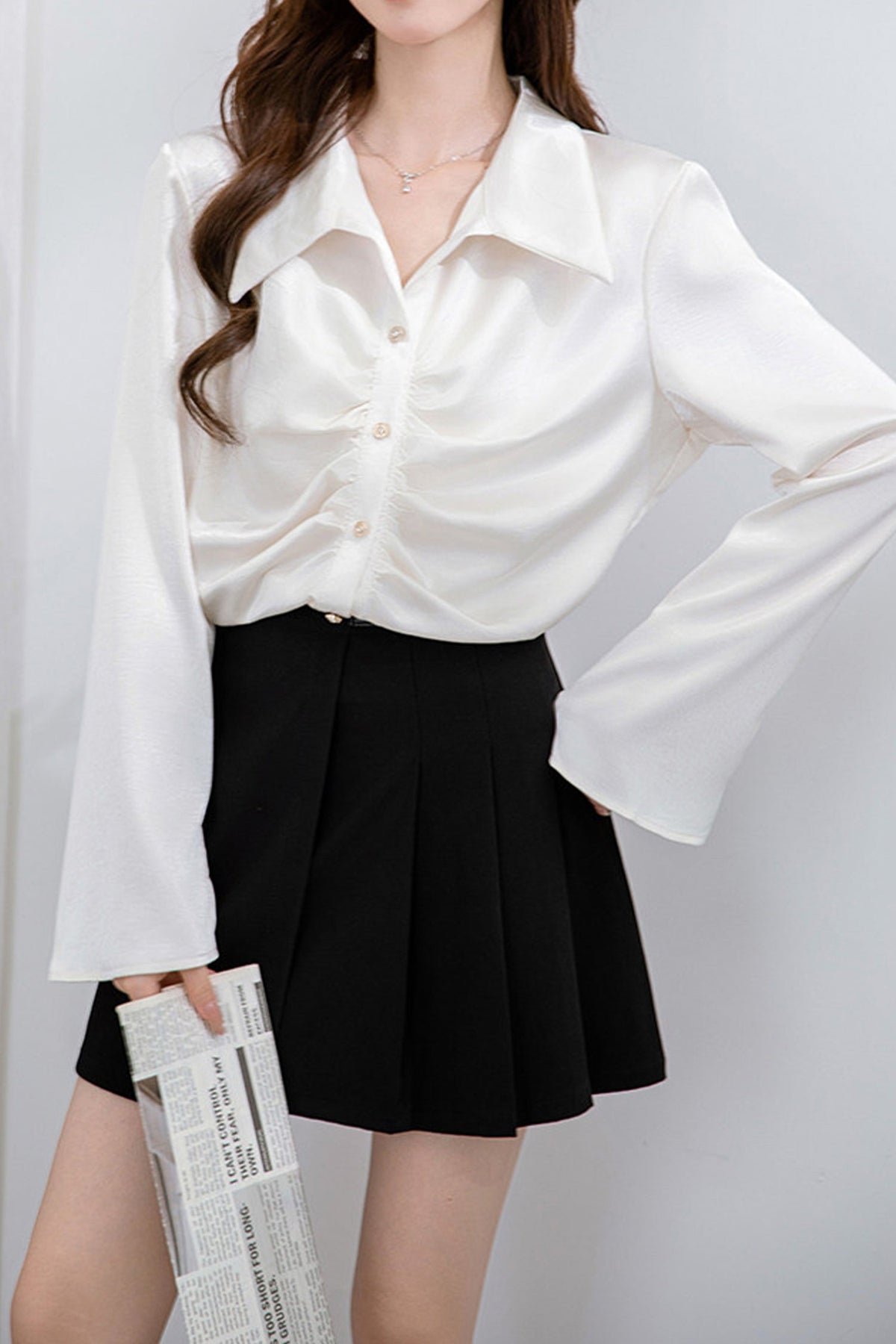 Stretch V-Neck Long Sleeve Shirt with Large Collar