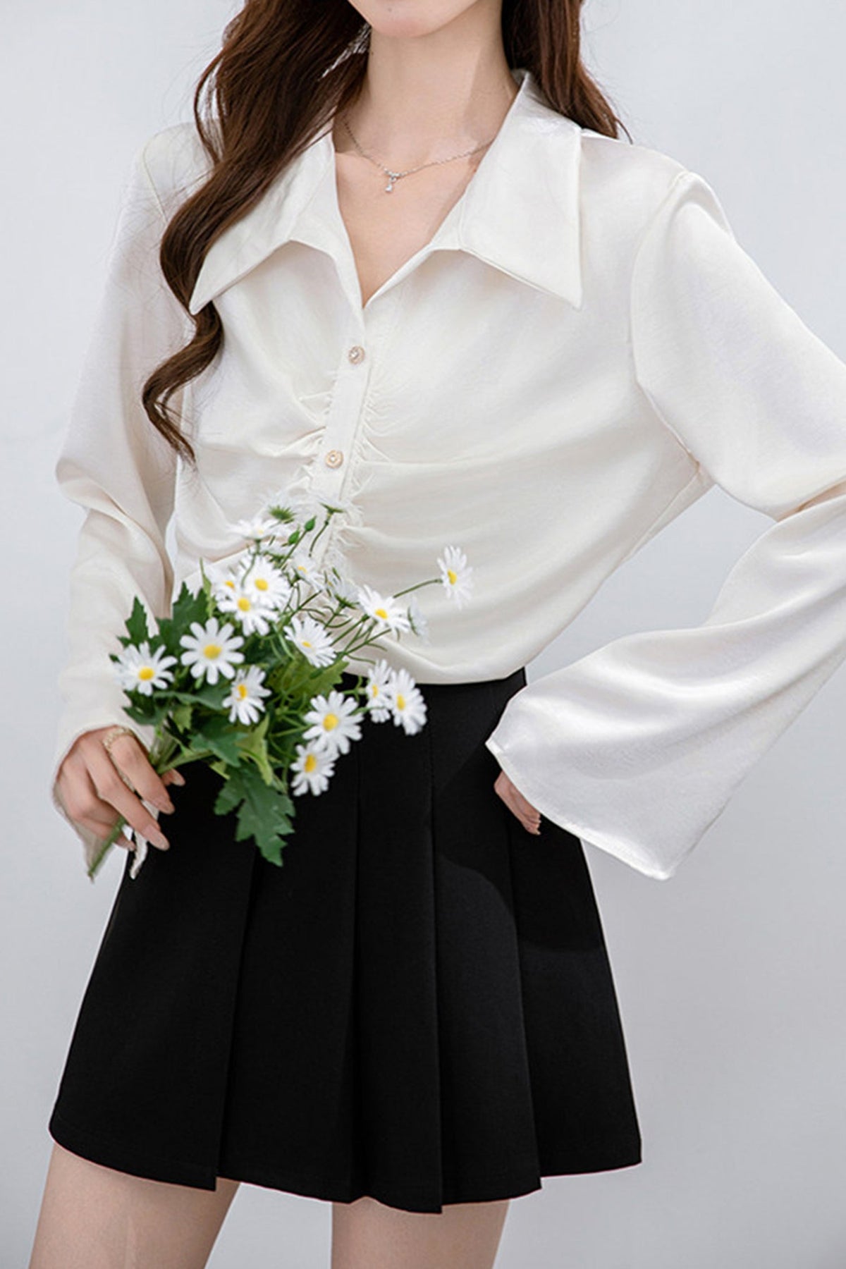 Stretch V-Neck Long Sleeve Shirt with Large Collar