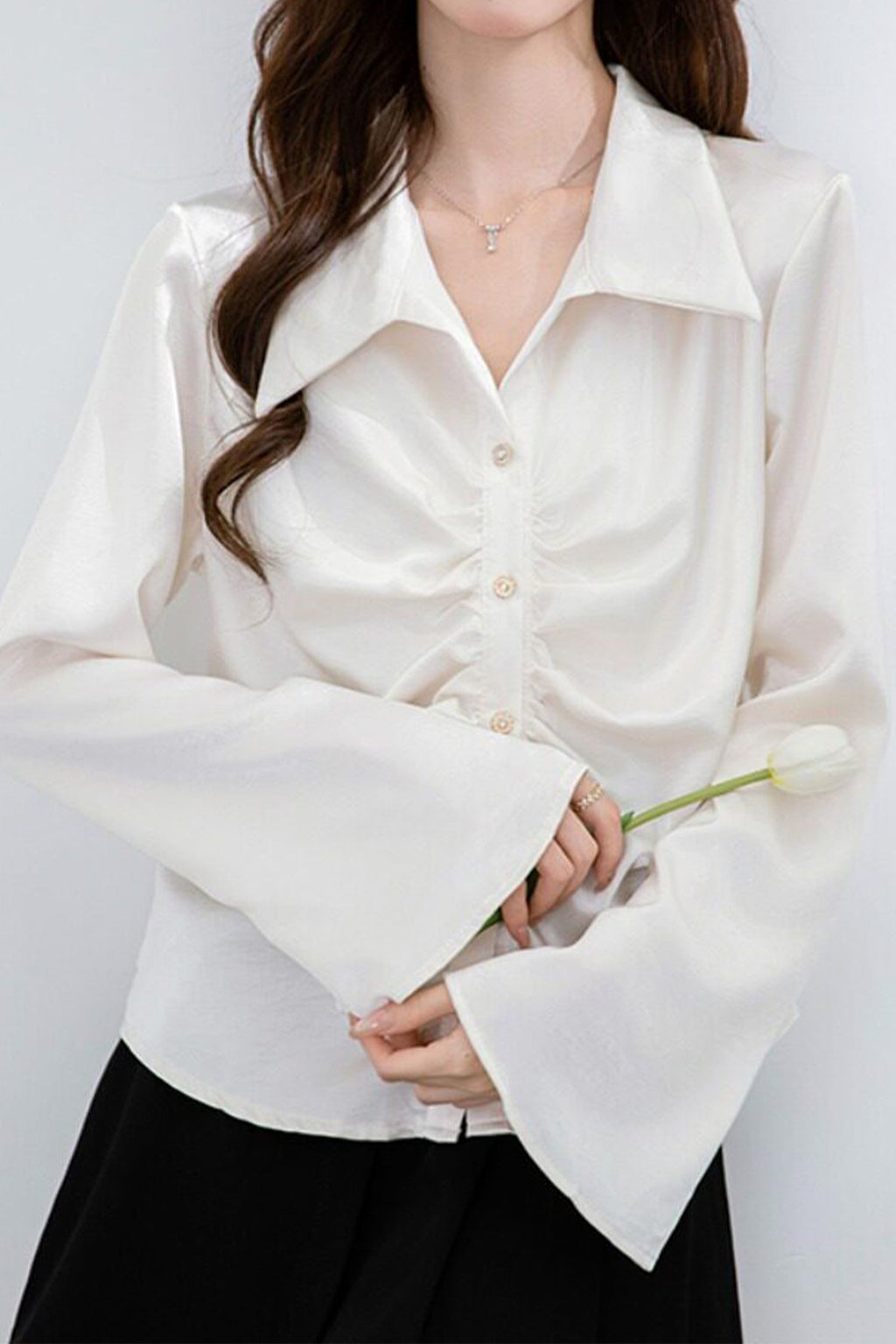 Stretch V-Neck Long Sleeve Shirt with Large Collar