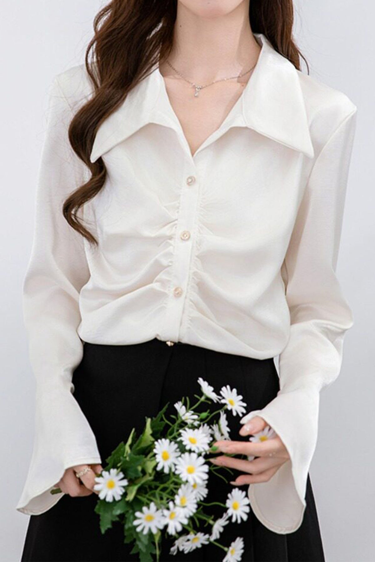 Stretch V-Neck Long Sleeve Shirt with Large Collar
