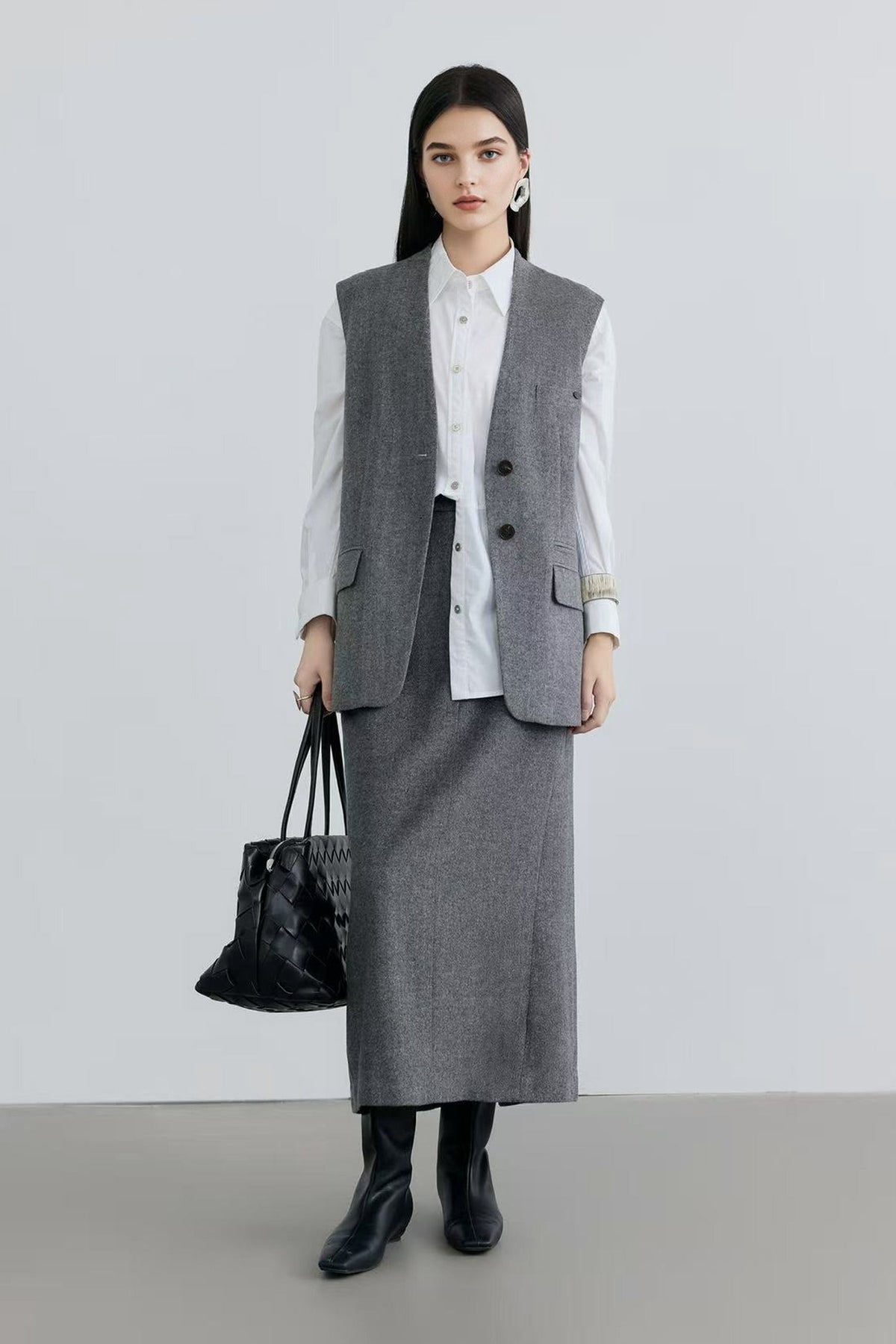 Tailored Herringbone Cashmere-Wool Column Midi Skirt