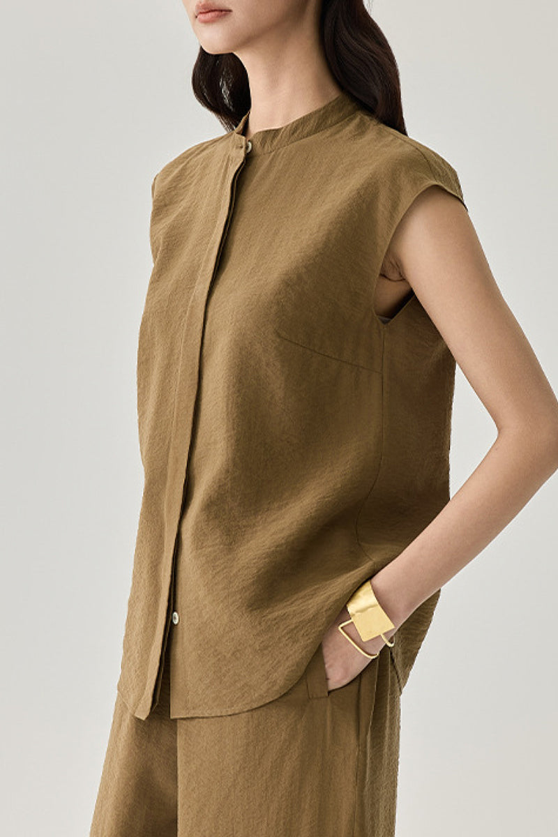 Textured Mulberry Silk Sleeveless Button-Down Shirt with Mandarin Collar