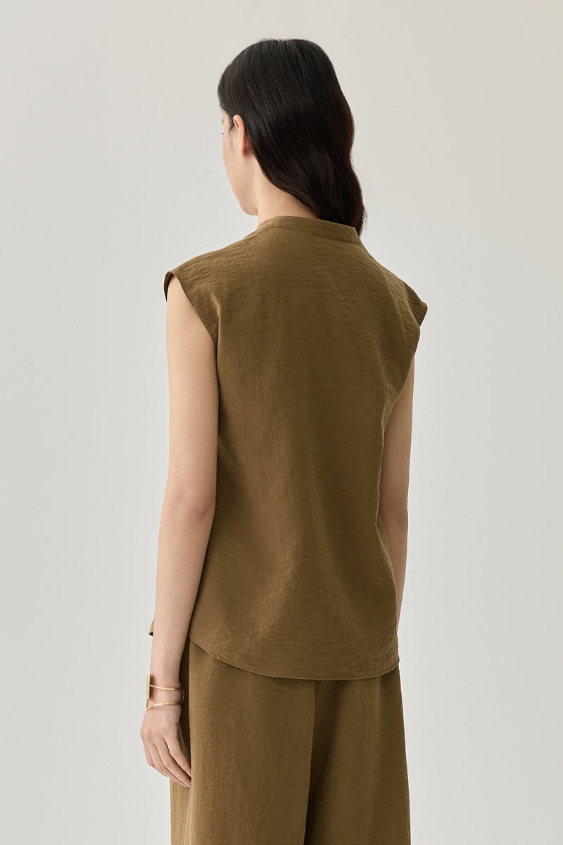 Textured Mulberry Silk Sleeveless Button-Down Shirt with Mandarin Collar