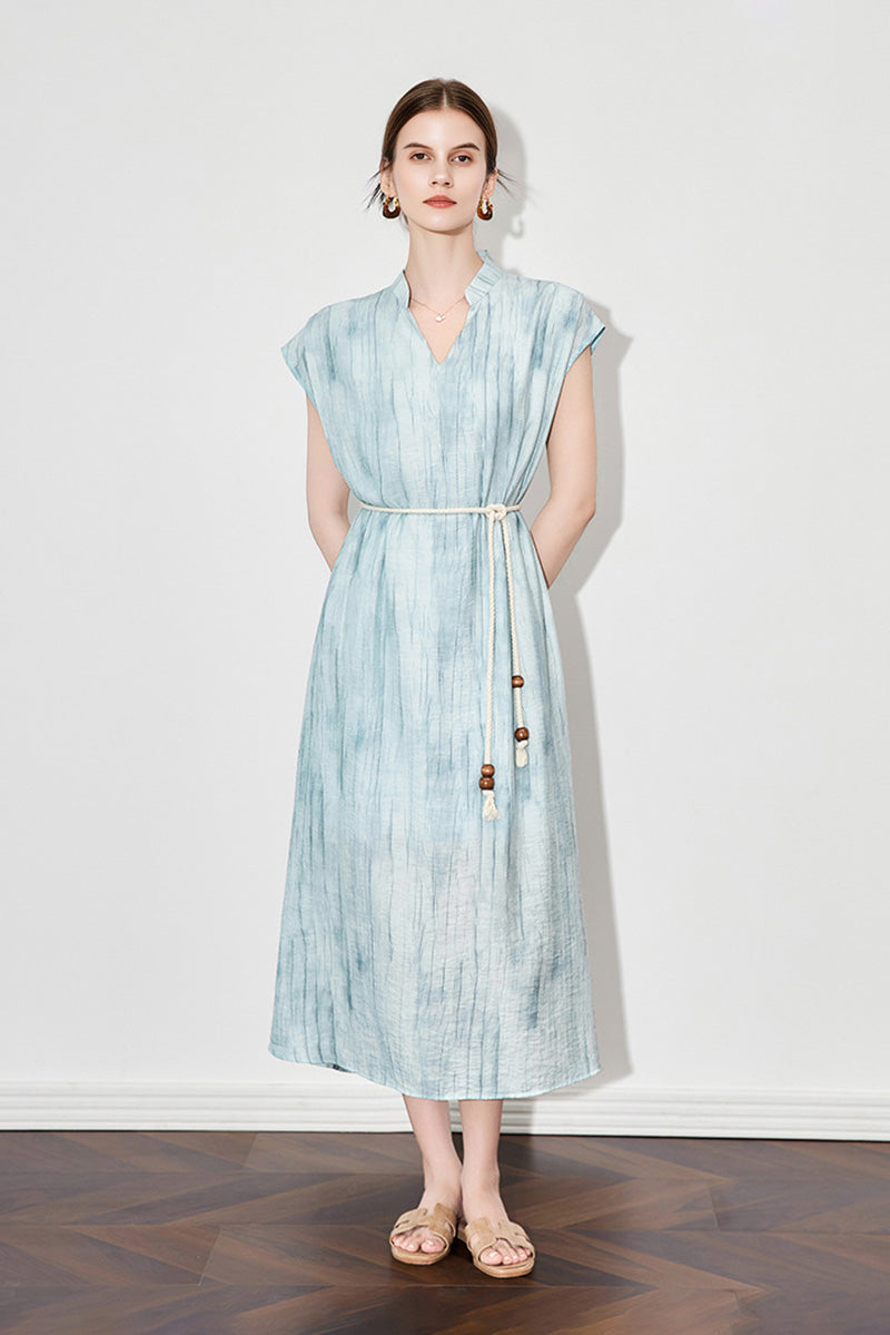Tie-Dye Textured Cap-Sleeve Midi Dress in Light Blue