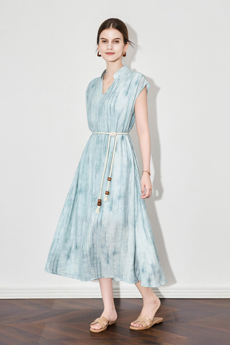 Tie-Dye Textured Cap-Sleeve Midi Dress in Light Blue