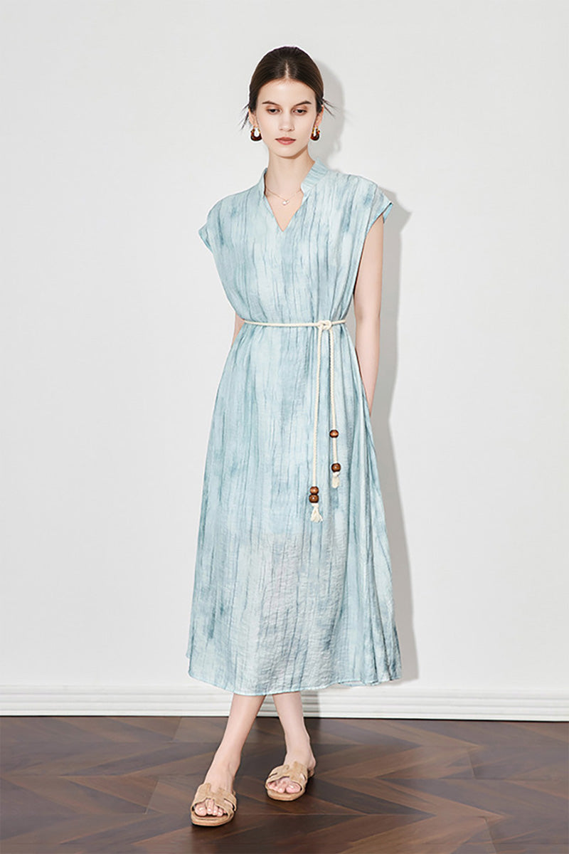 Tie-Dye Textured Cap-Sleeve Midi Dress in Light Blue