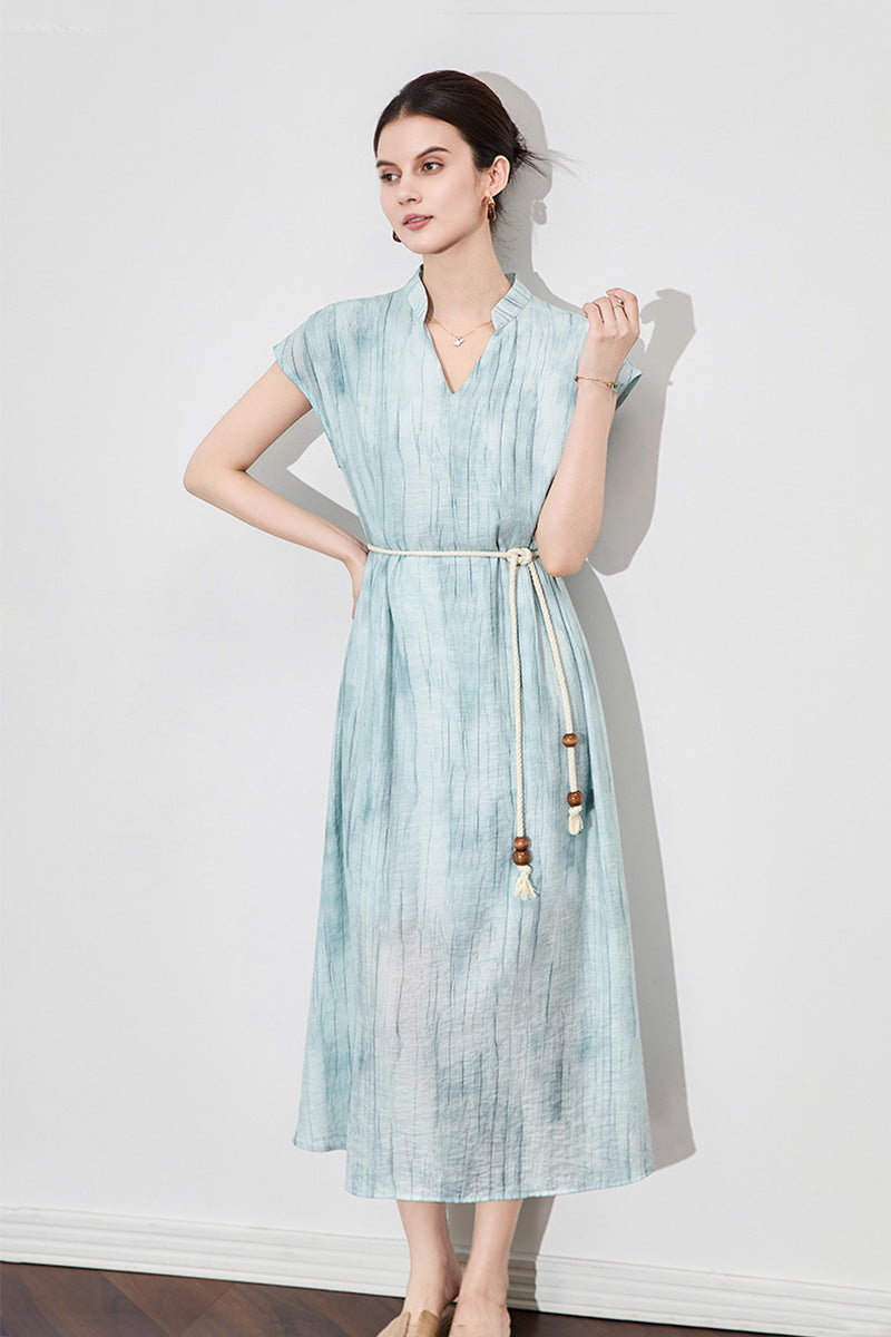 Tie-Dye Textured Cap-Sleeve Midi Dress in Light Blue