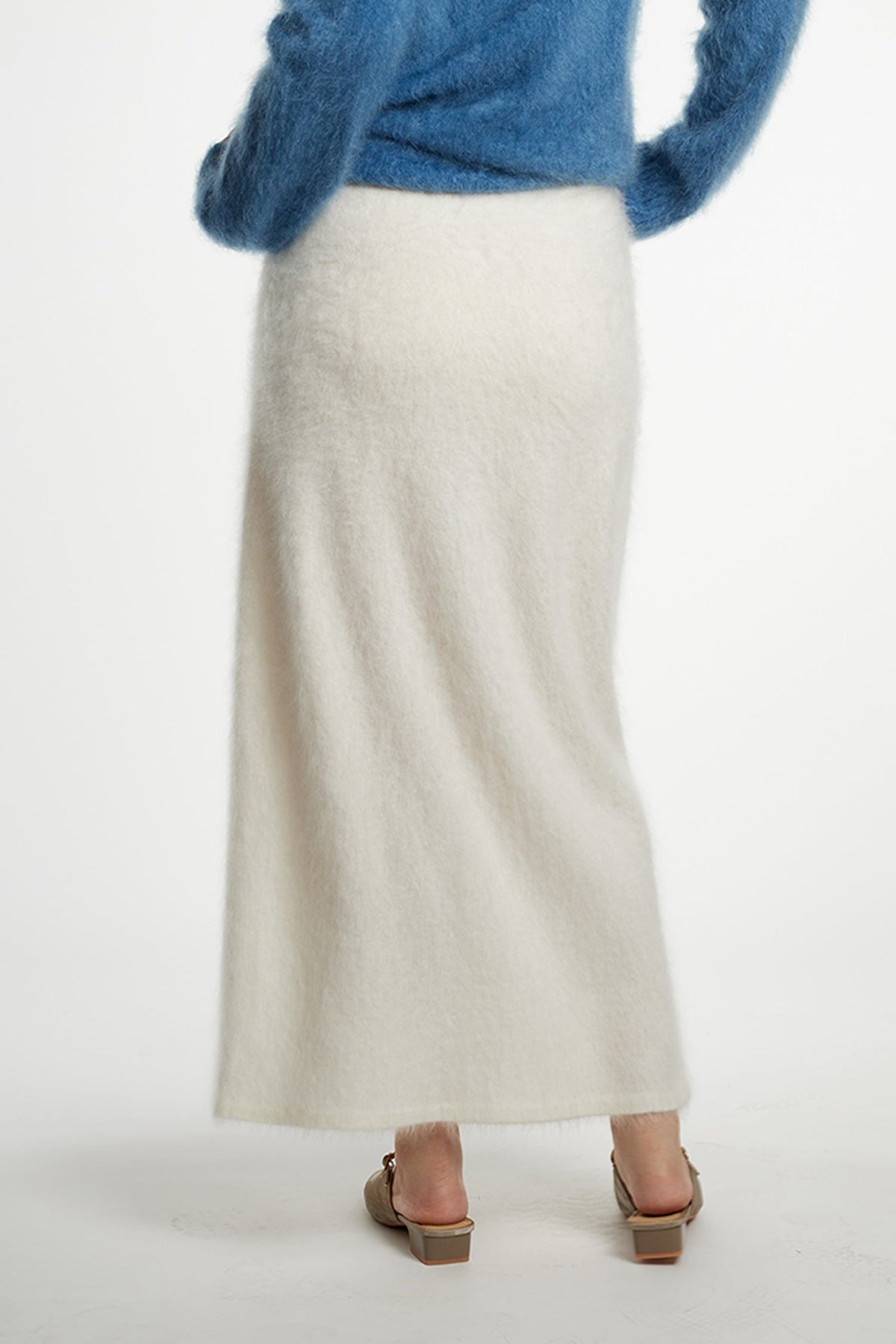 Ultrafine Seamless Brushed Cashmere Midi Sweater Skirt
