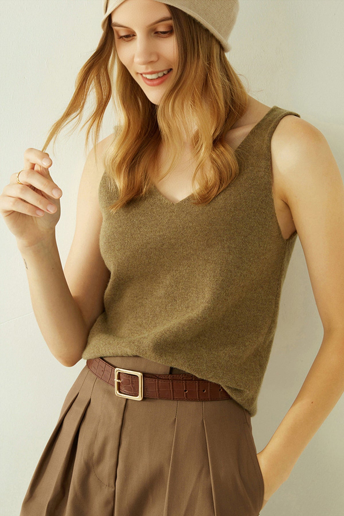 Ultrasoft Cashmere V-Neck Tank Top