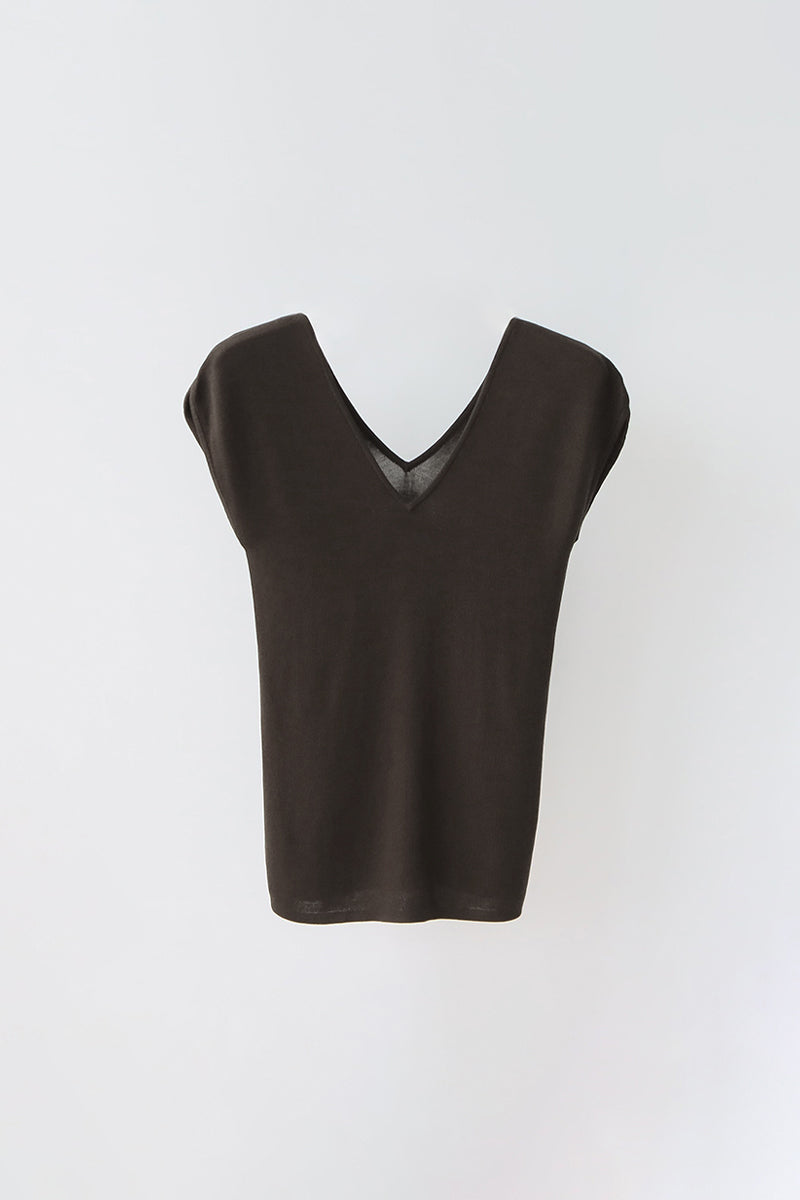 V-neck Short Sleeve Knit T-shirt