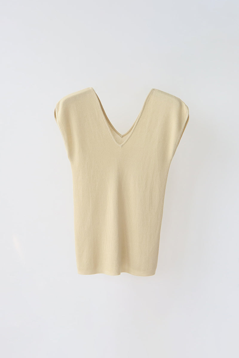 V-neck Short Sleeve Knit T-shirt