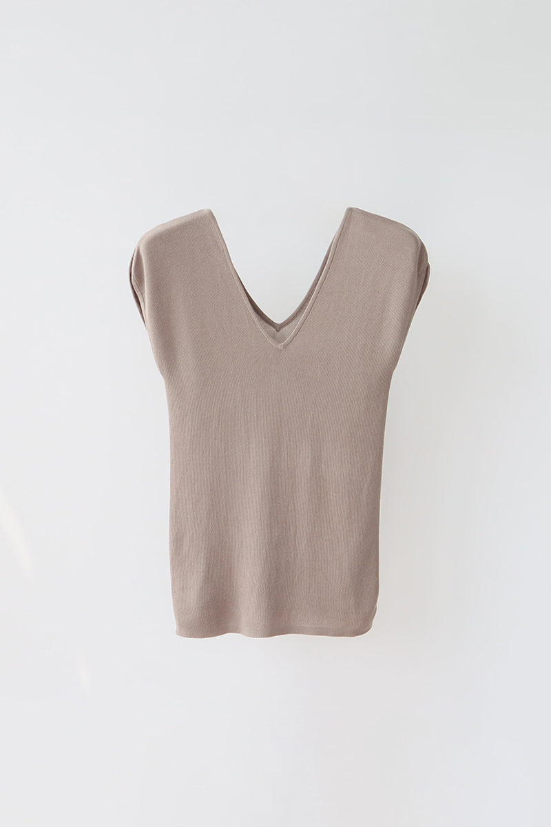V-neck Short Sleeve Knit T-shirt