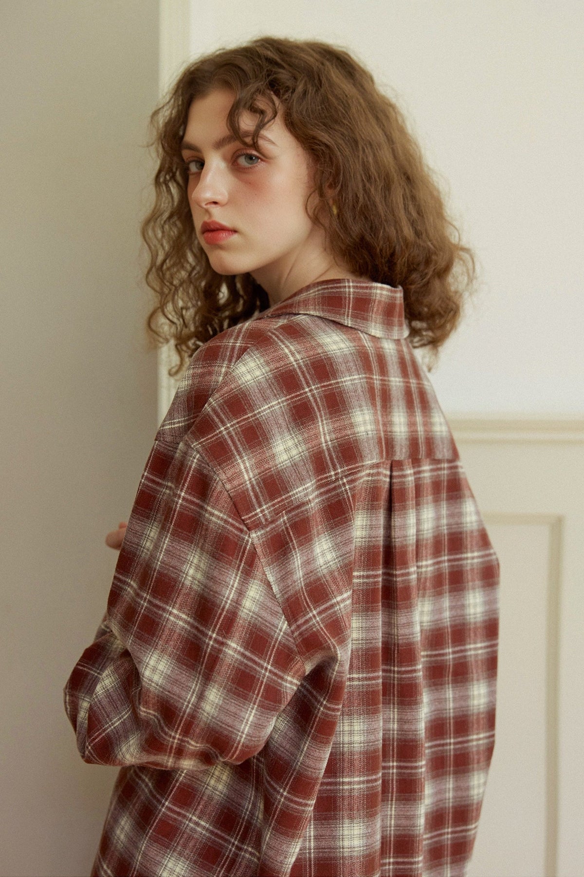 Vintage Plaid Long Sleeve Button-Up Shirt