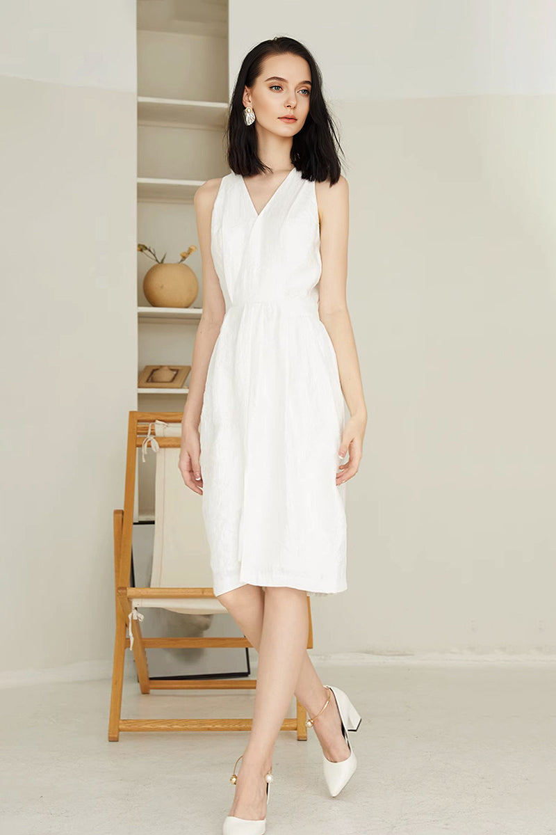 White Sleeveless Midi Graduation Dress With Front Slit
